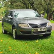 Volkswagen Passat 2005 Gray for sale