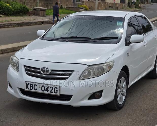 Toyota Corolla 2008 White