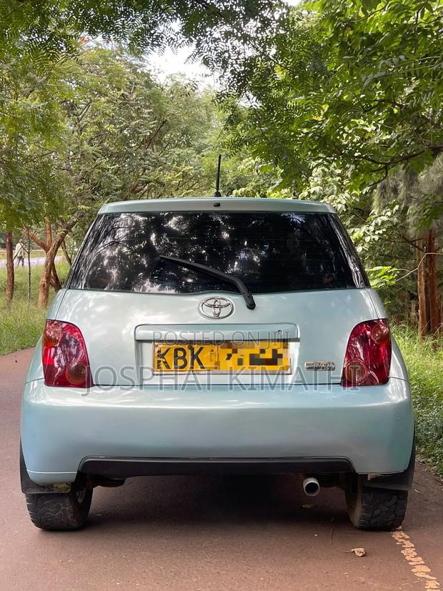 Toyota IST 2006 Blue