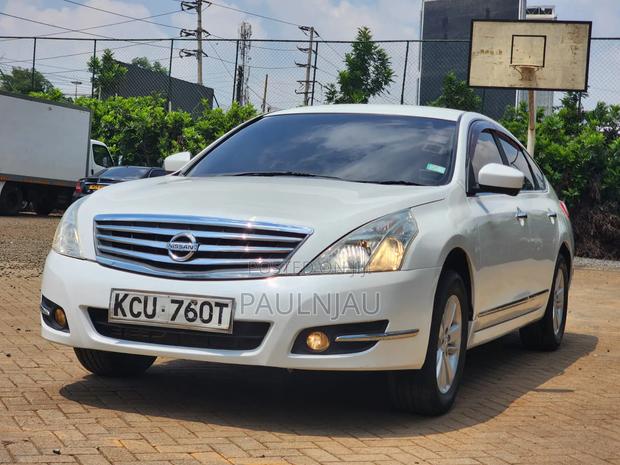 Nissan Teana 2012 White