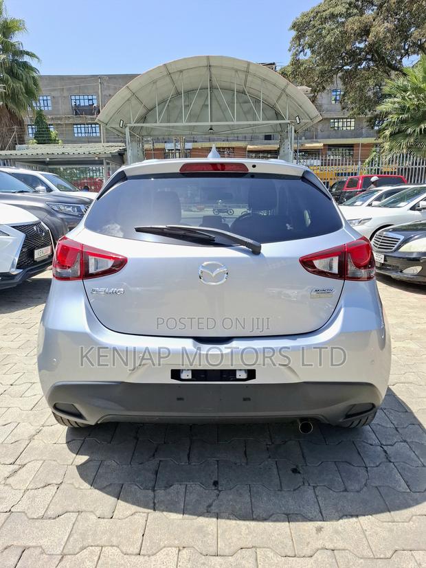 Mazda Demio 2019 Silver