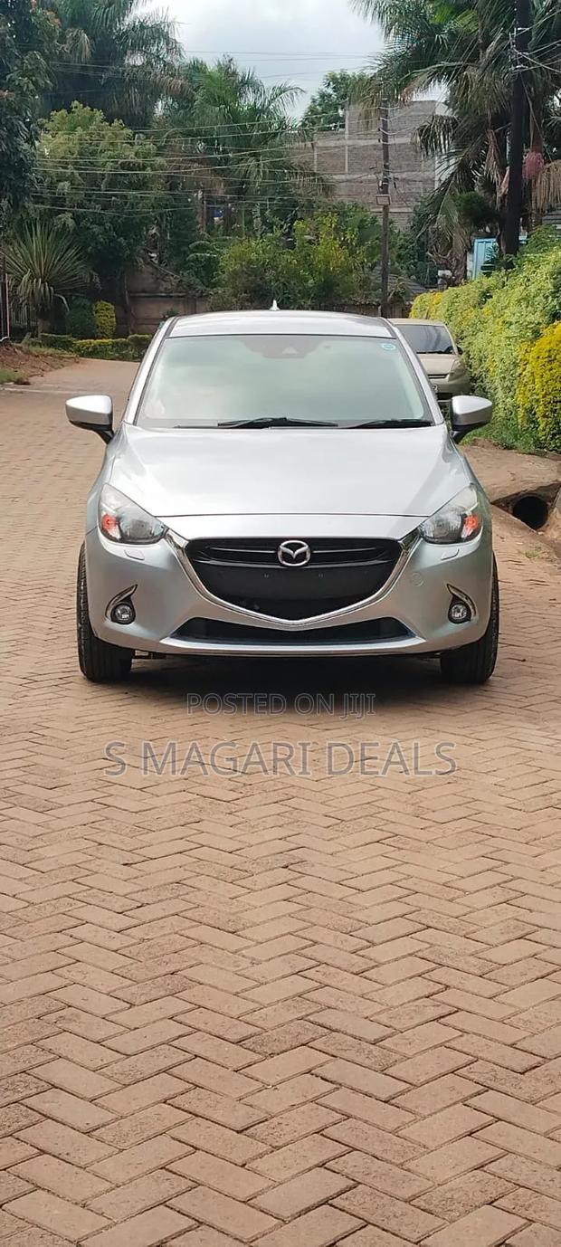 Mazda Demio 2018 Silver