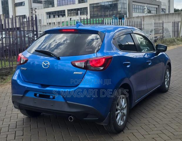 Mazda Demio 2018 Blue