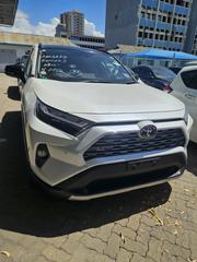 Toyota RAV4 2019 White for sale