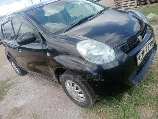 Toyota Passo 2010 Black