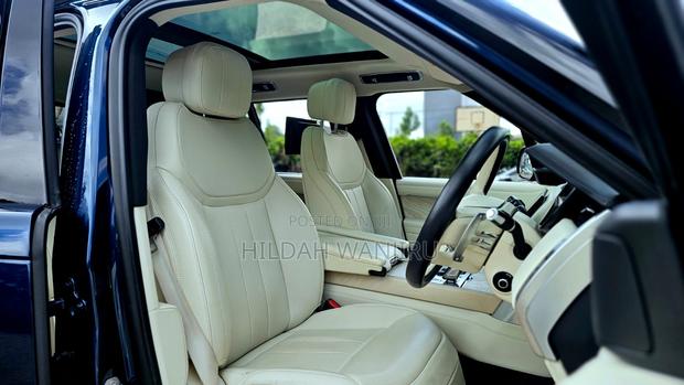 Land Rover Range Rover Vogue 2021 Blue