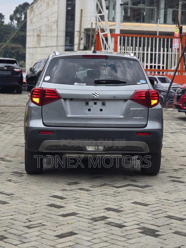 Suzuki Escudo 2020 Gray