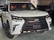 Lexus LX 570 AWD 2019 Off white for sale