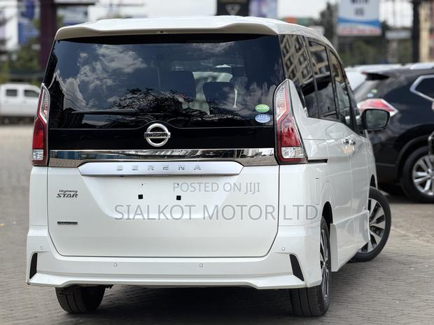 Nissan Serena 2019 White