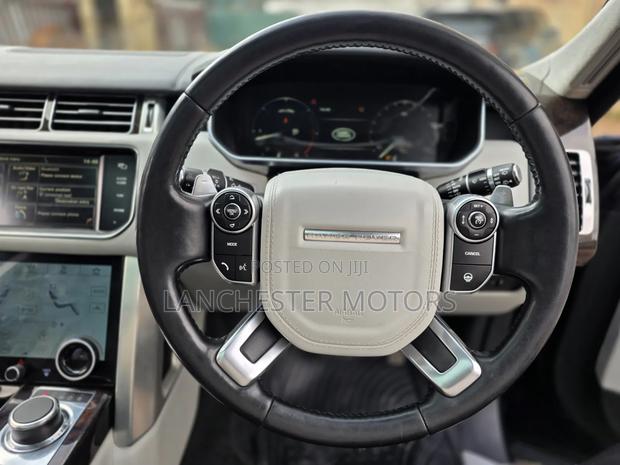 Land Rover Range Rover Vogue 2016 Blue