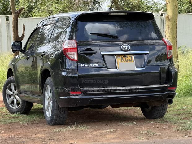 Toyota Vanguard 2009 Black