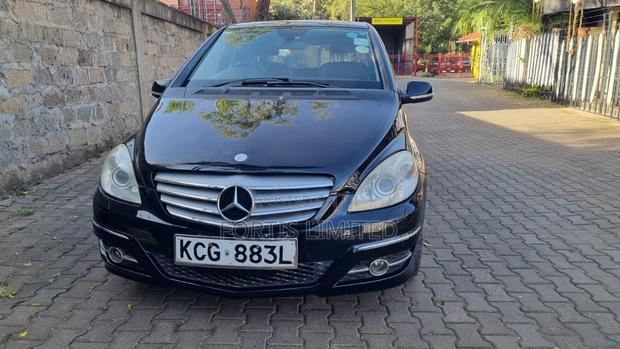 Mercedes-Benz B-Class 2009 Black