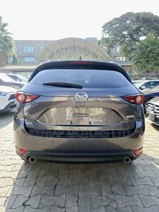 Mazda CX-5 2020 Gray