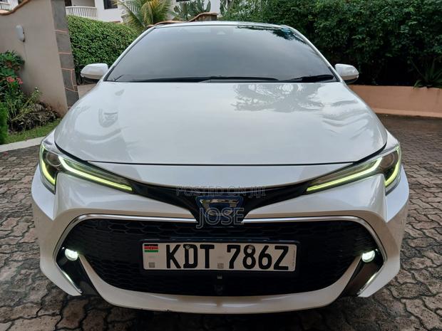 Toyota Corolla 2018 White