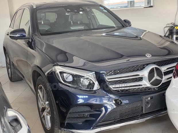 Mercedes-Benz GLC-Class 2019 Blue