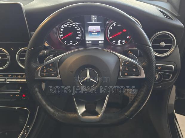 Mercedes-Benz GLC-Class 2019 Blue