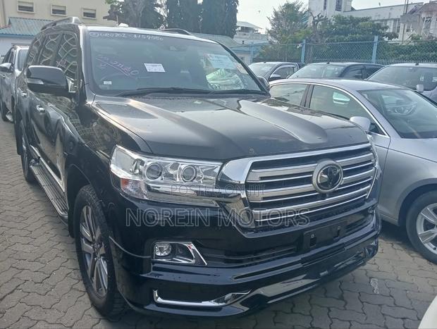 Toyota Land Cruiser 2019 Matt Black