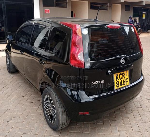 Nissan Note 2011 Black