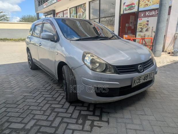 Nissan Advan 2008 Silver