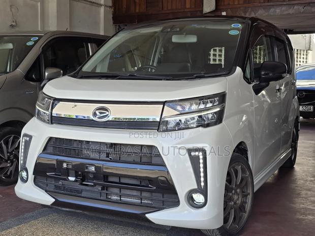 Daihatsu Move 2019 White