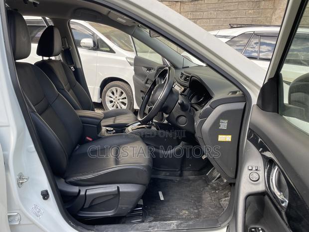 Nissan X-Trail 2.0 Petrol AWD 2019 White