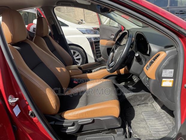 Honda Vezel 1.5 Hybrid 2WD 2019 Red