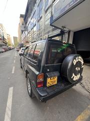 Suzuki Escudo 2001 Green for sale