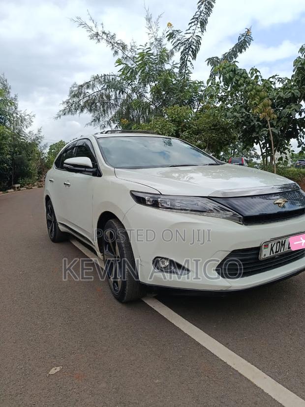 Toyota Harrier 2016 White