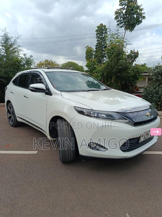 Toyota Harrier 2016 White