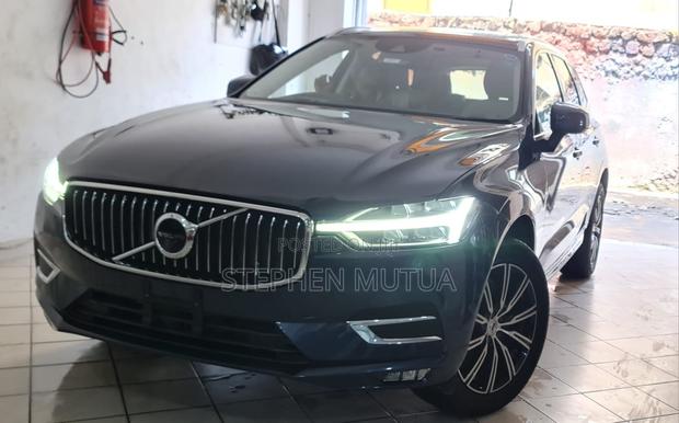 Volvo XC60 T5 Inscription AWD 2019 Gray