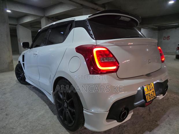 Suzuki Swift Sport 2019 White