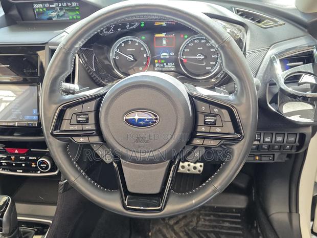 Subaru Forester Premium 2021 White