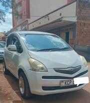 Toyota Ractis 2010 White for sale