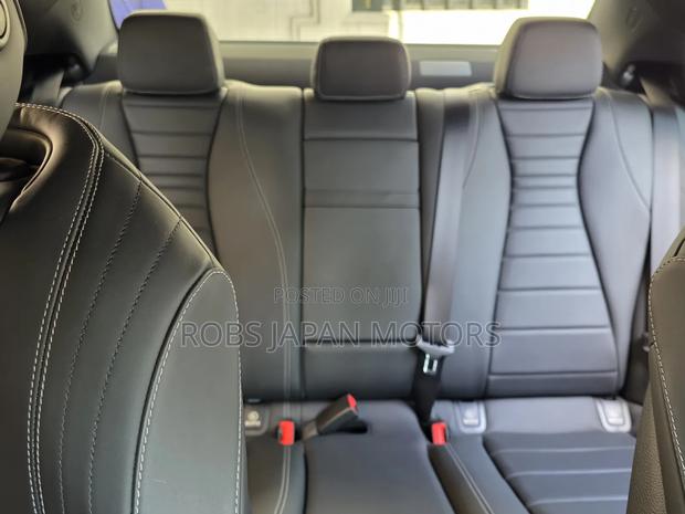 Mercedes-Benz E300 2020 Black
