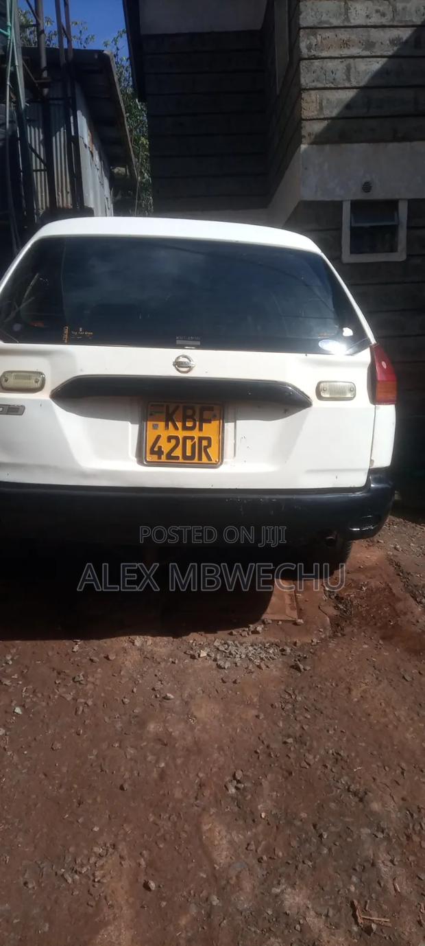 Nissan Advan 2005 White