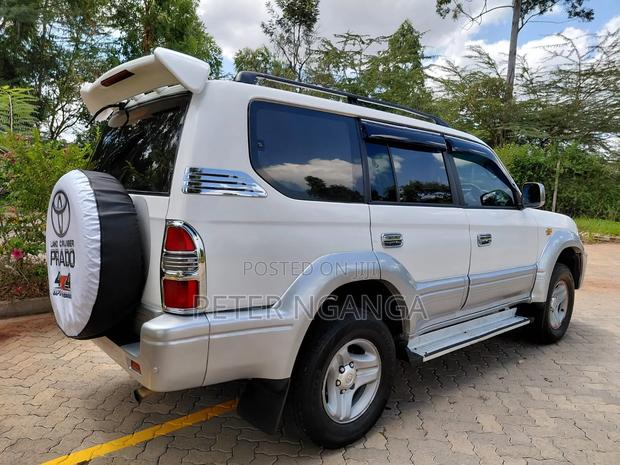 Toyota Land Cruiser Prado 3.0 D-4D 5dr 2000 Off white