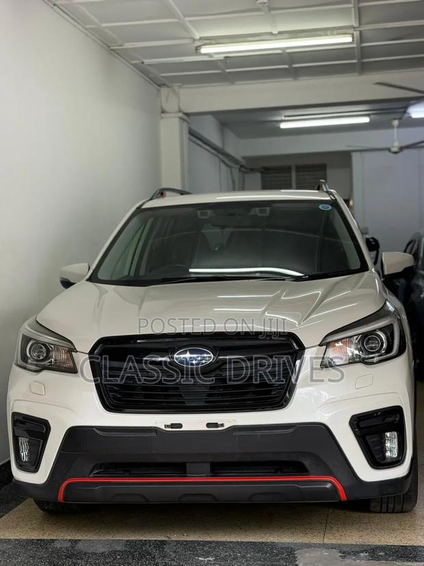 Subaru Forester 2019 White