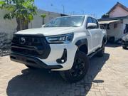 Toyota Hilux 2020 White for sale