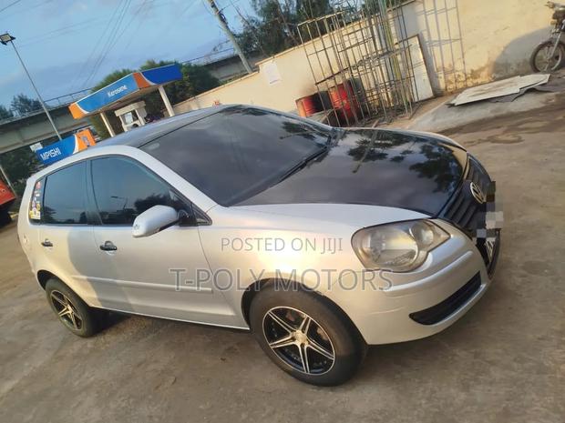 Volkswagen Polo Classic 1.4 Comfortline 2009 Gray