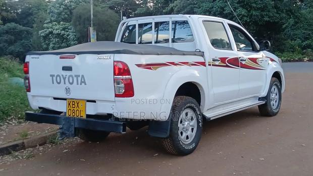 Toyota Hilux 3.0 D-4D Double Cab 4x4 Raider 2007 White