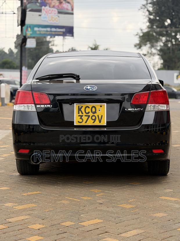 Subaru Legacy 2012 Black