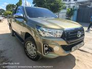 Toyota Hilux 2014 Beige for sale