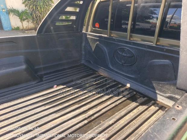 Toyota Hilux 2014 Beige