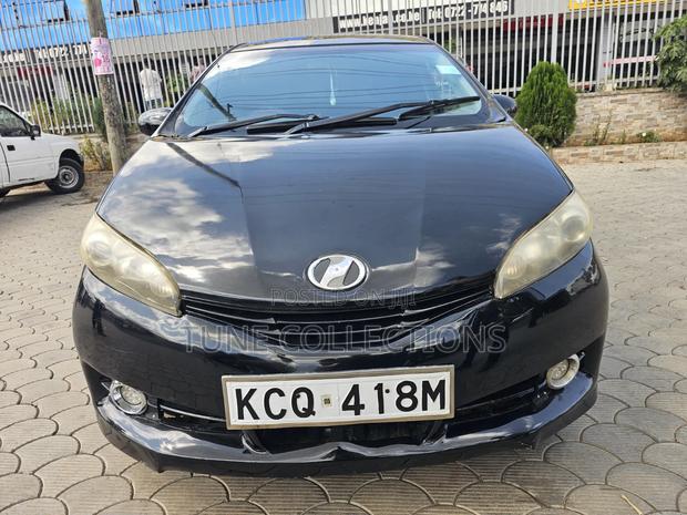 Toyota Wish 2012 Black