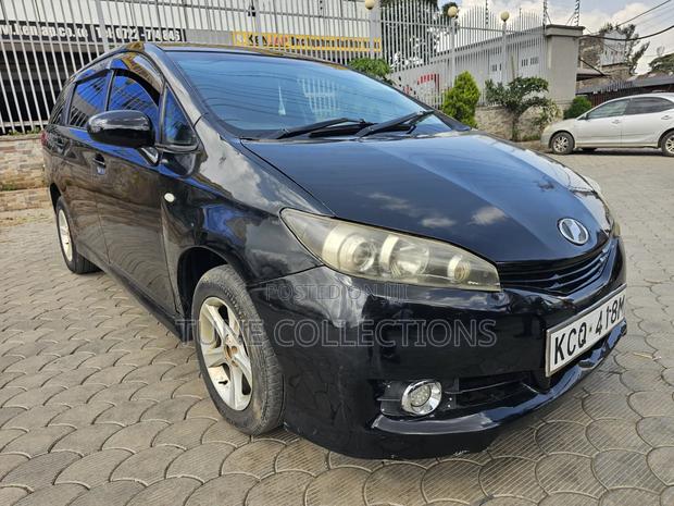 Toyota Wish 2012 Black