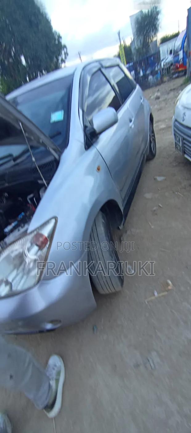 Toyota IST 2005 Silver