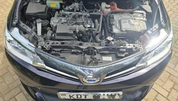 Toyota Axio 1.5 Hybrid 2WD 2018 Purple