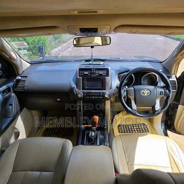 Toyota Land Cruiser Prado 2.7 i 2010 Black