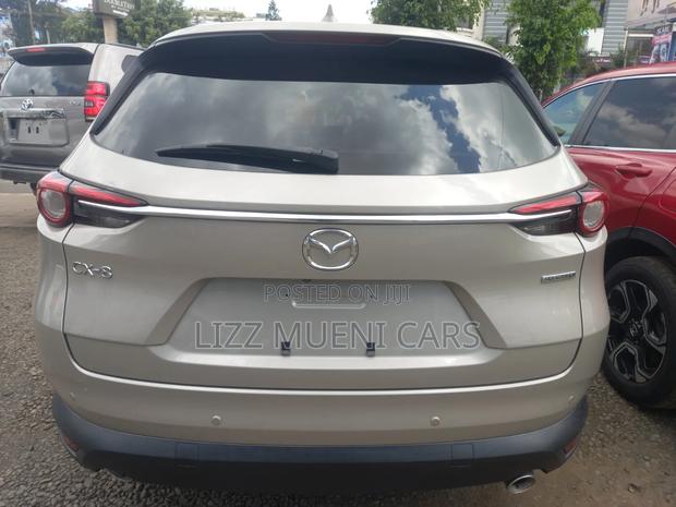 Mazda CX-8 2021 Gold
