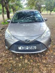 Toyota Vitz 1.0 FWD 5dr 2017 Gray for sale
